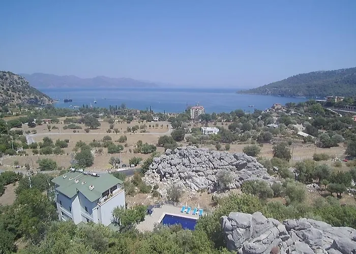 Kumlubuek Szálloda *